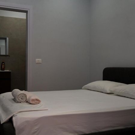 Be Solei Studio Apartments Sol 1 Tiranë Ngoại thất bức ảnh