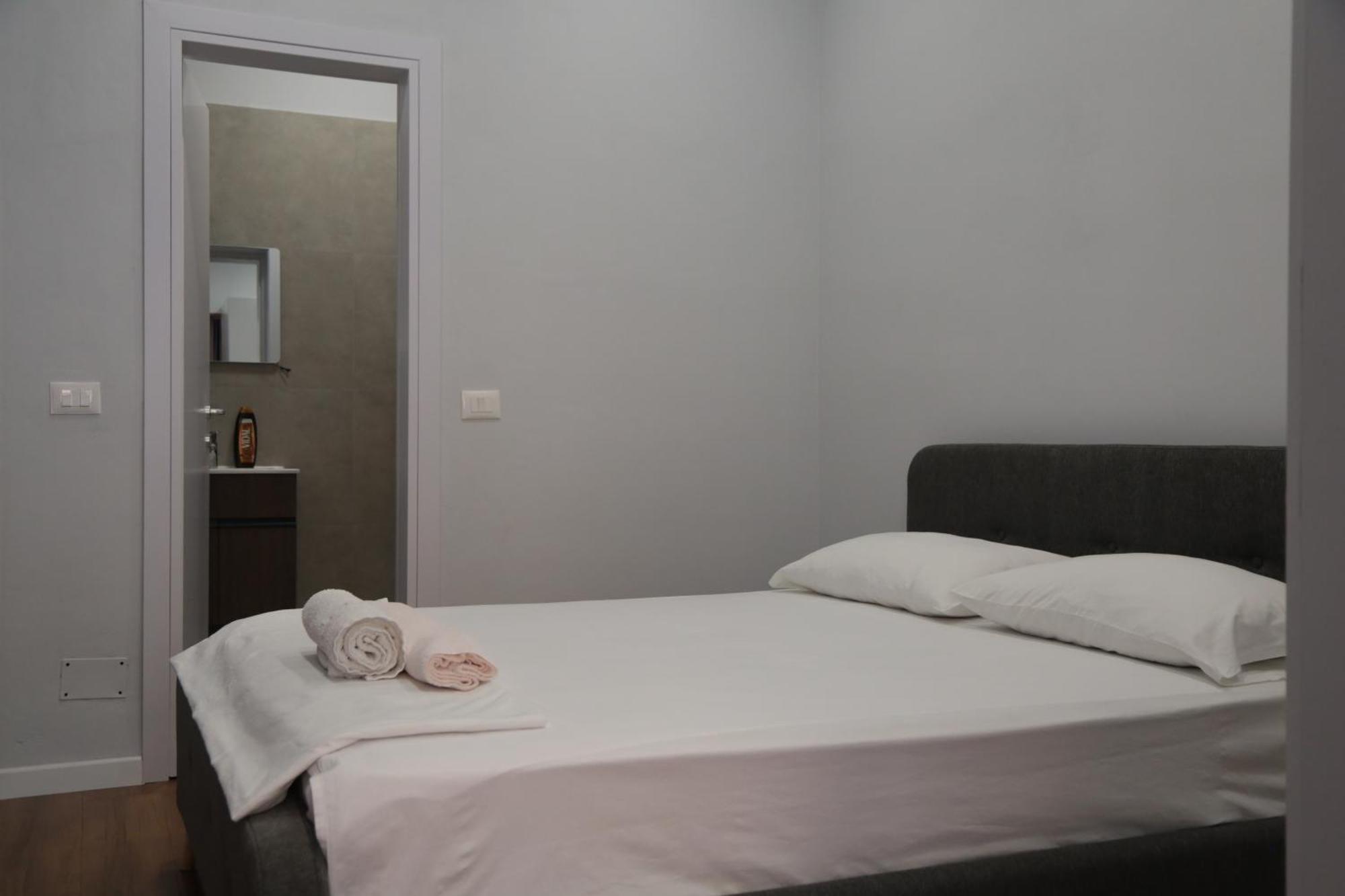 Be Solei Studio Apartments Sol 1 Tiranë Ngoại thất bức ảnh