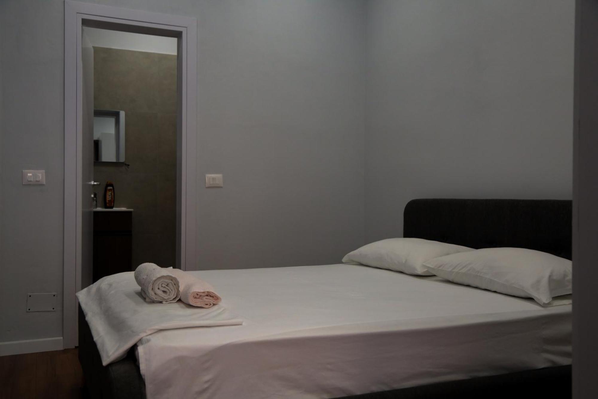 Be Solei Studio Apartments Sol 1 Tiranë Ngoại thất bức ảnh