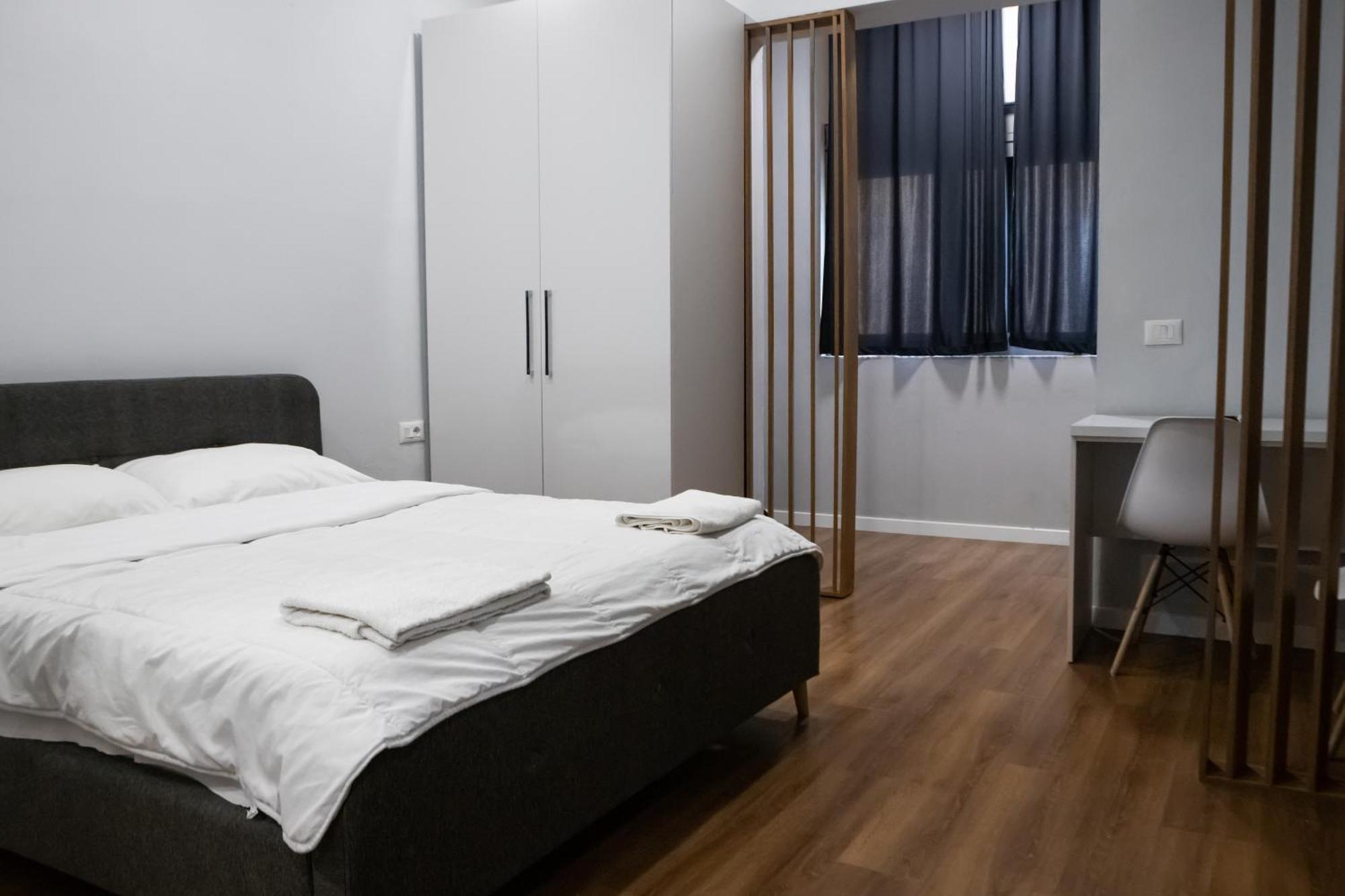 Be Solei Studio Apartments Sol 1 Tiranë Ngoại thất bức ảnh